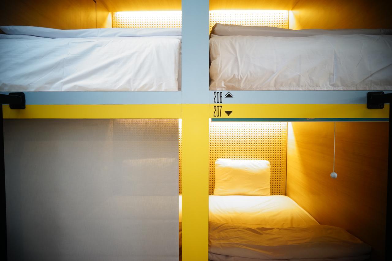 Borough Capsule Hostel Bali Legian Exteriér fotografie