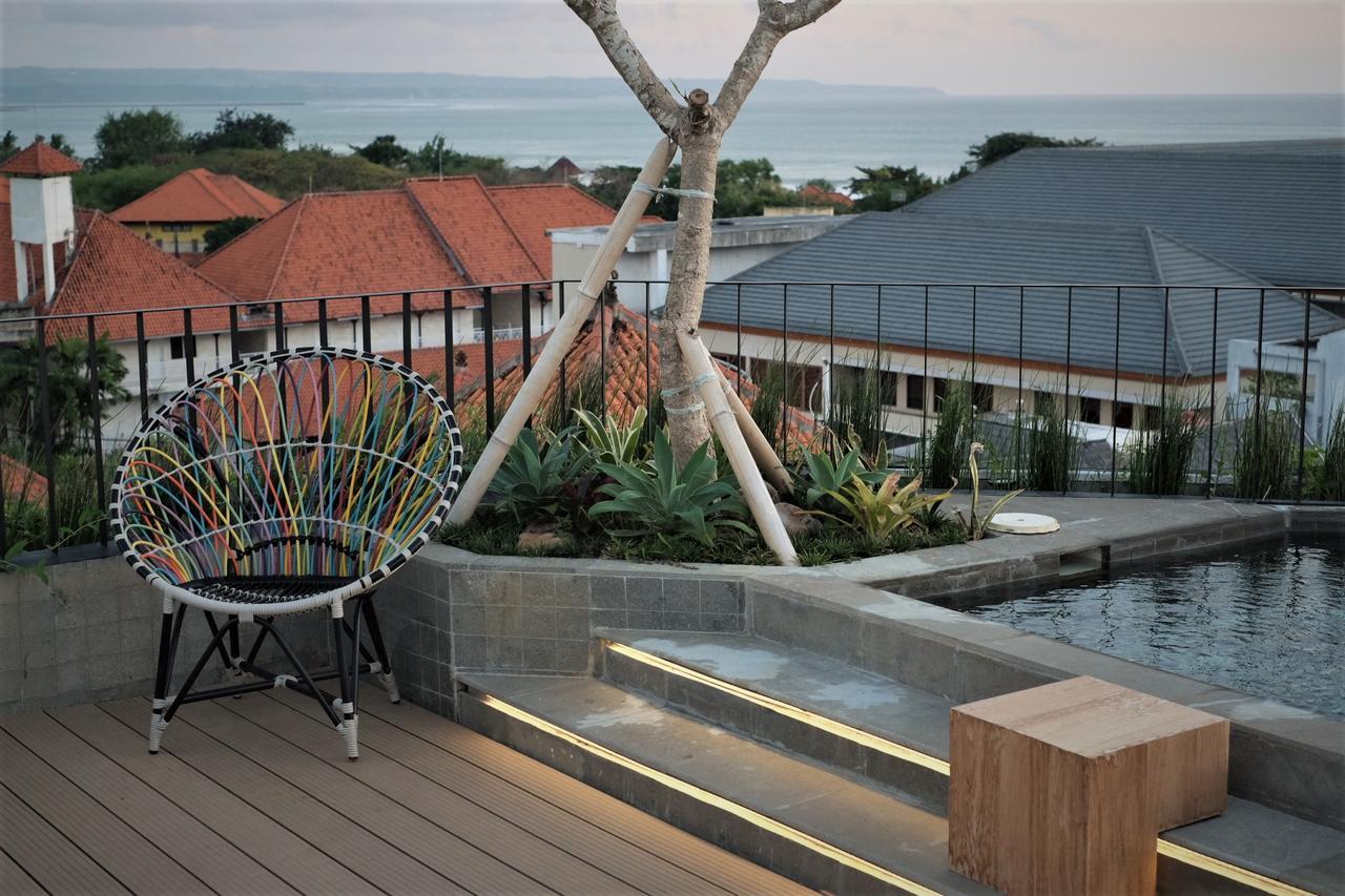 Borough Capsule Hostel Bali Legian Exteriér fotografie
